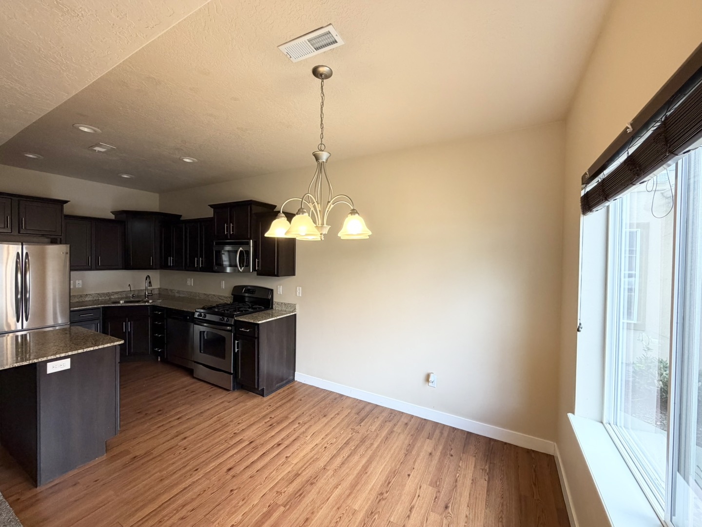 South Jordan Townhome: 3673 W Lilac Heights Dr
