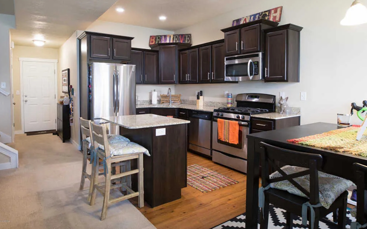 South Jordan House: 3673 W Lilac Heights Dr