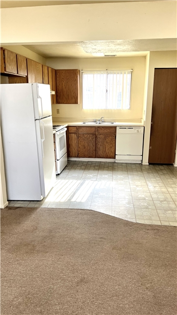 Salt Lake City Townhome: 449 N 1465 W