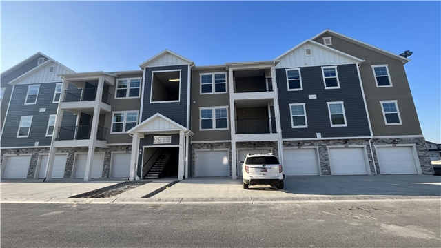 Lehi Condo: 4068 W King Peak Way