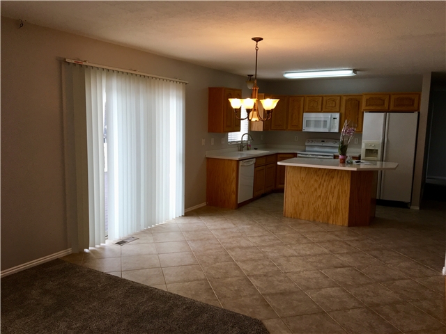 Layton Multiplex: 1102 E 3325 N