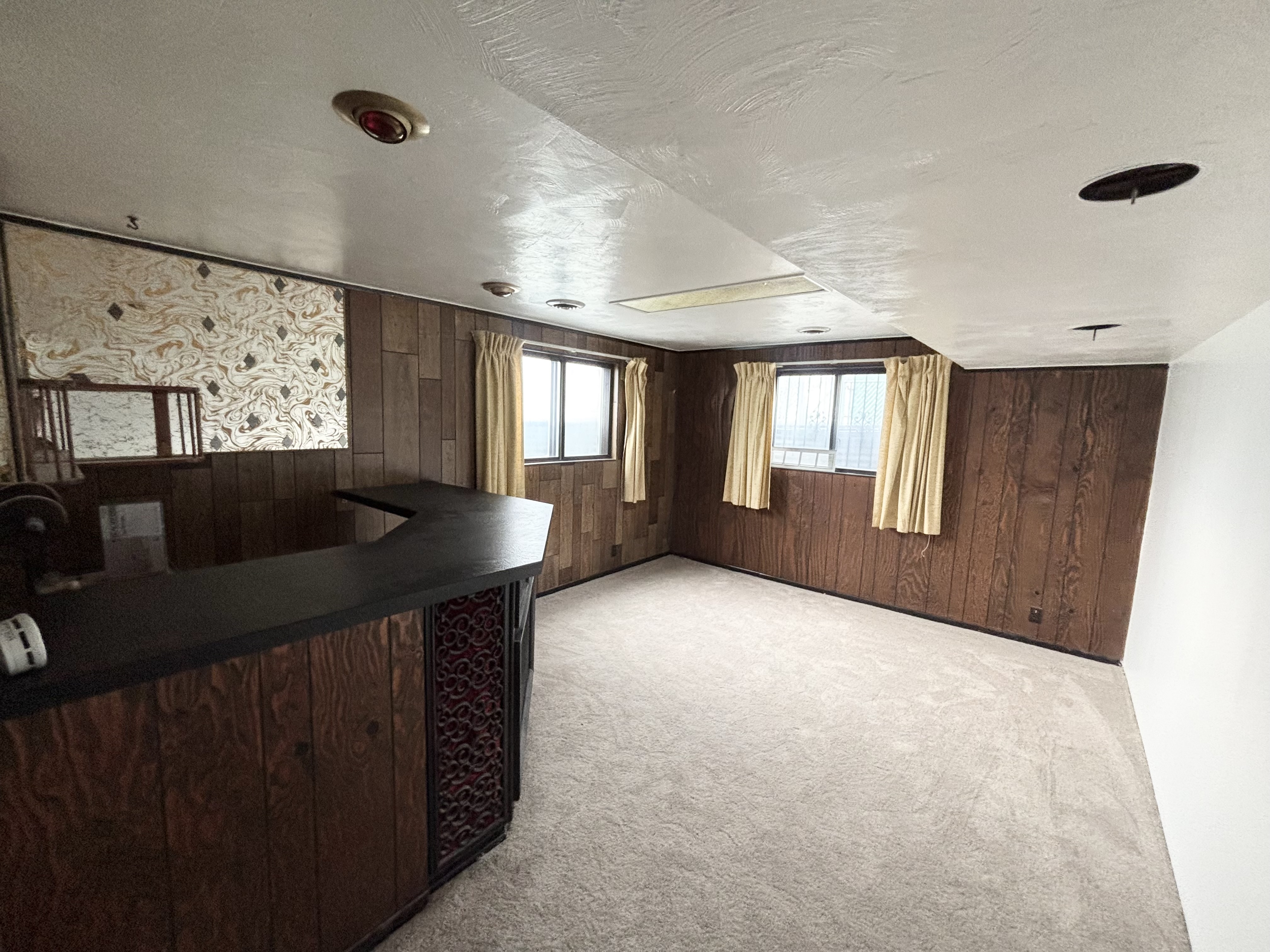 Salt Lake City Multiplex: 825 W Arapahoe Ave