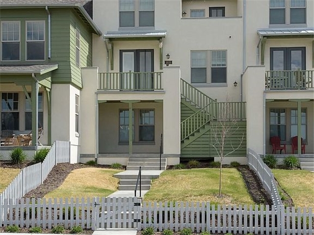 South Jordan Townhome: 11026 S Paddle Board Way