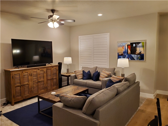 Lehi Single Room: 3769 W 2330 N