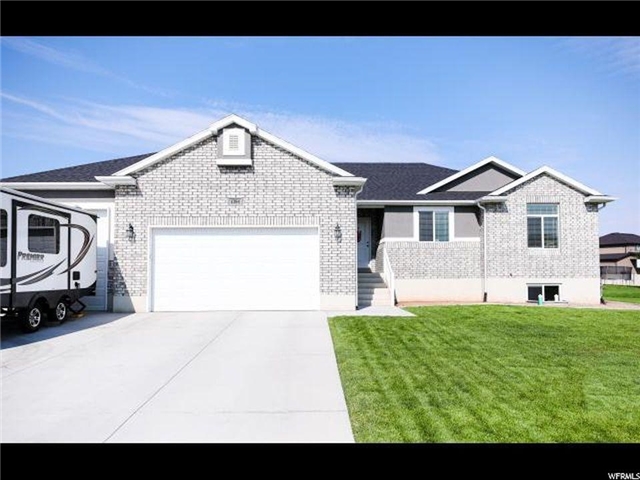 Syracuse House: 1394 S 4175 W