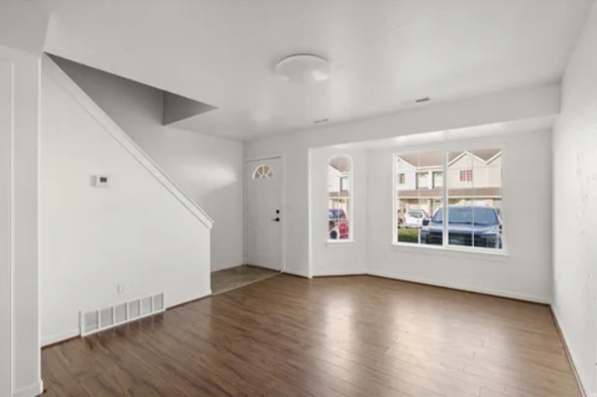 Ogden Townhome: 1045 S 1200 W