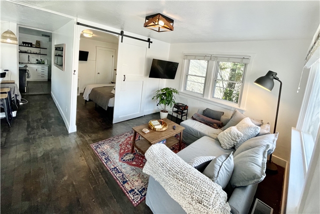 Salt Lake City House: 922 E Elm Ave