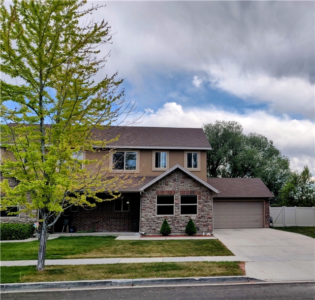 Springville House: 777 W 225 S