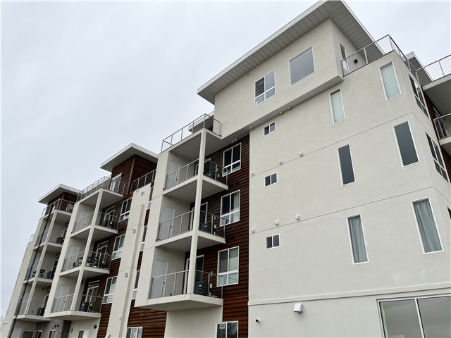 Sunset Condo: 2101 N Main St