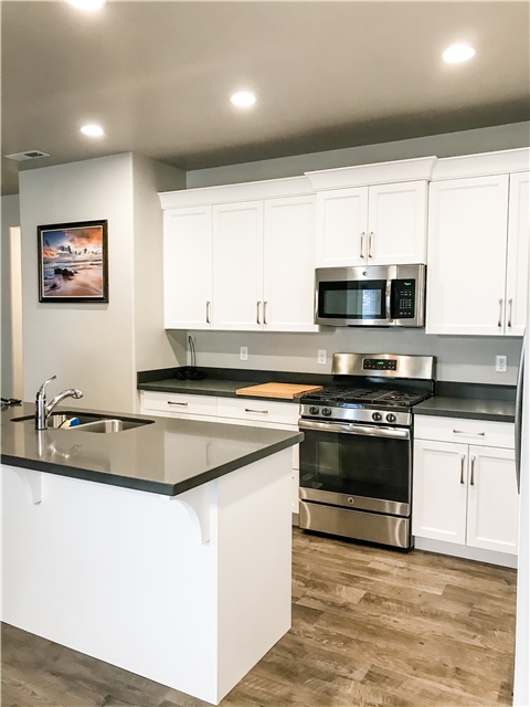 Herriman Townhome: 11902 S Black Hills Ln