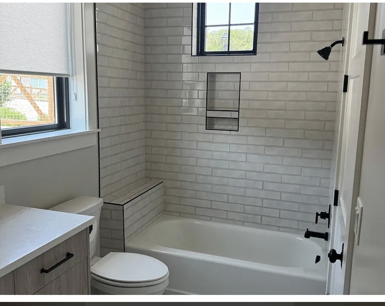 Riverton Apartment: 1323 W Lester View Cv