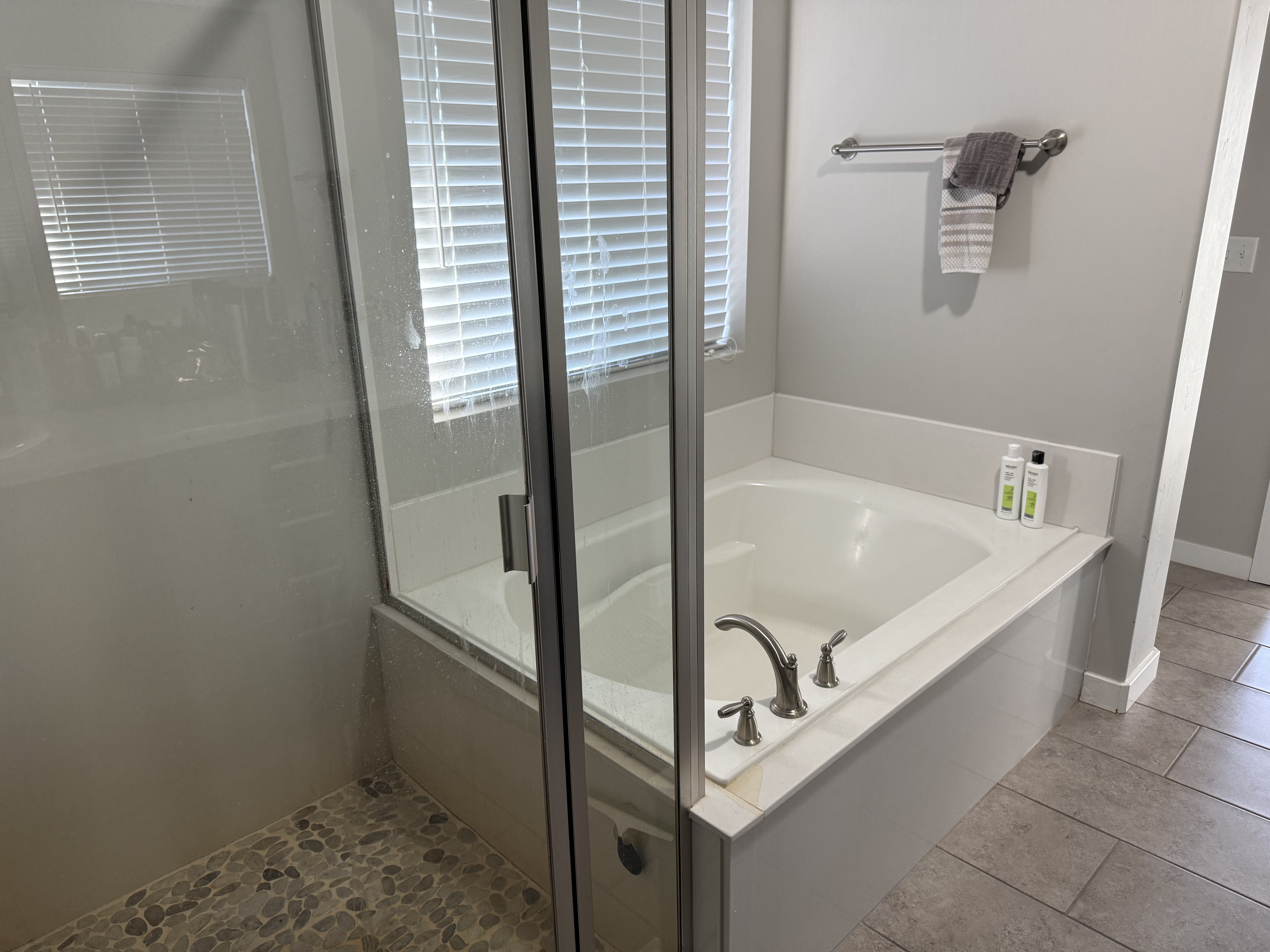 Eagle Mountain House: 7804 N Rider Dr