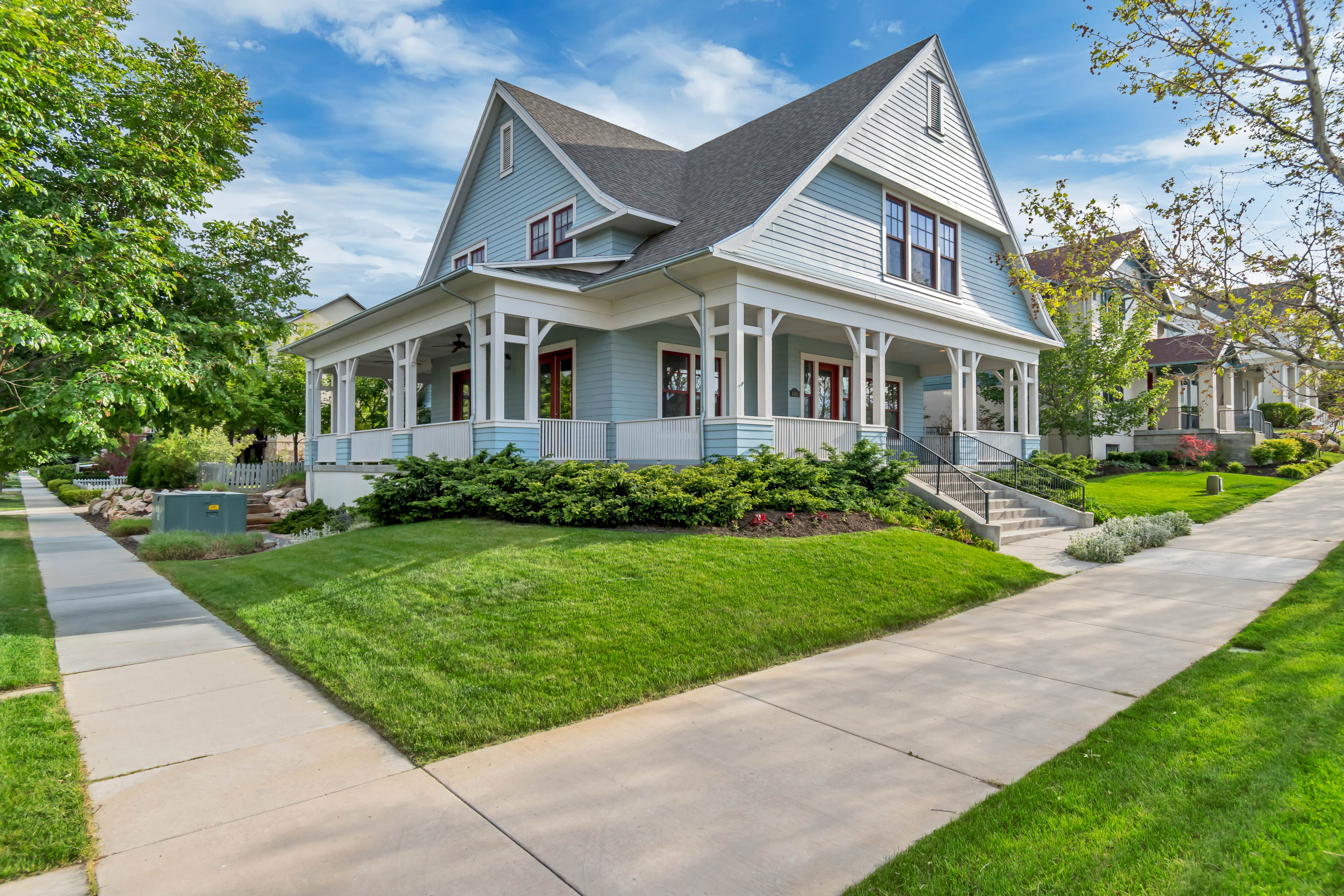 South Jordan House: 4801 W Dock St