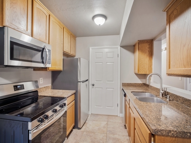 Salt Lake City Multiplex: 4158 S Oak Meadows Dr