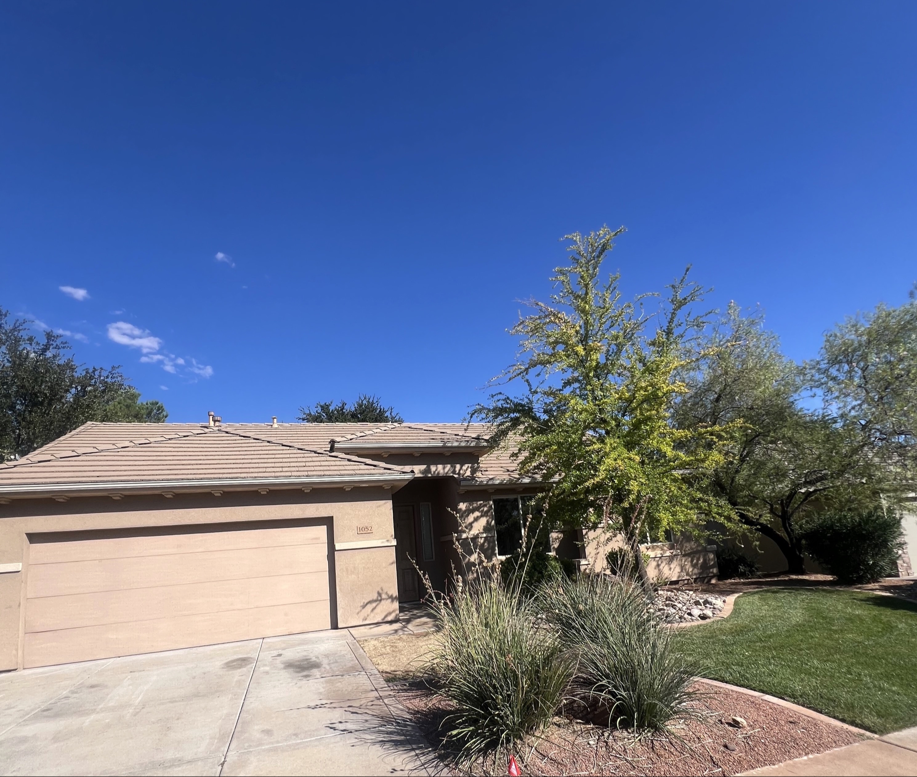 Saint George House: 1052 N 2130 W