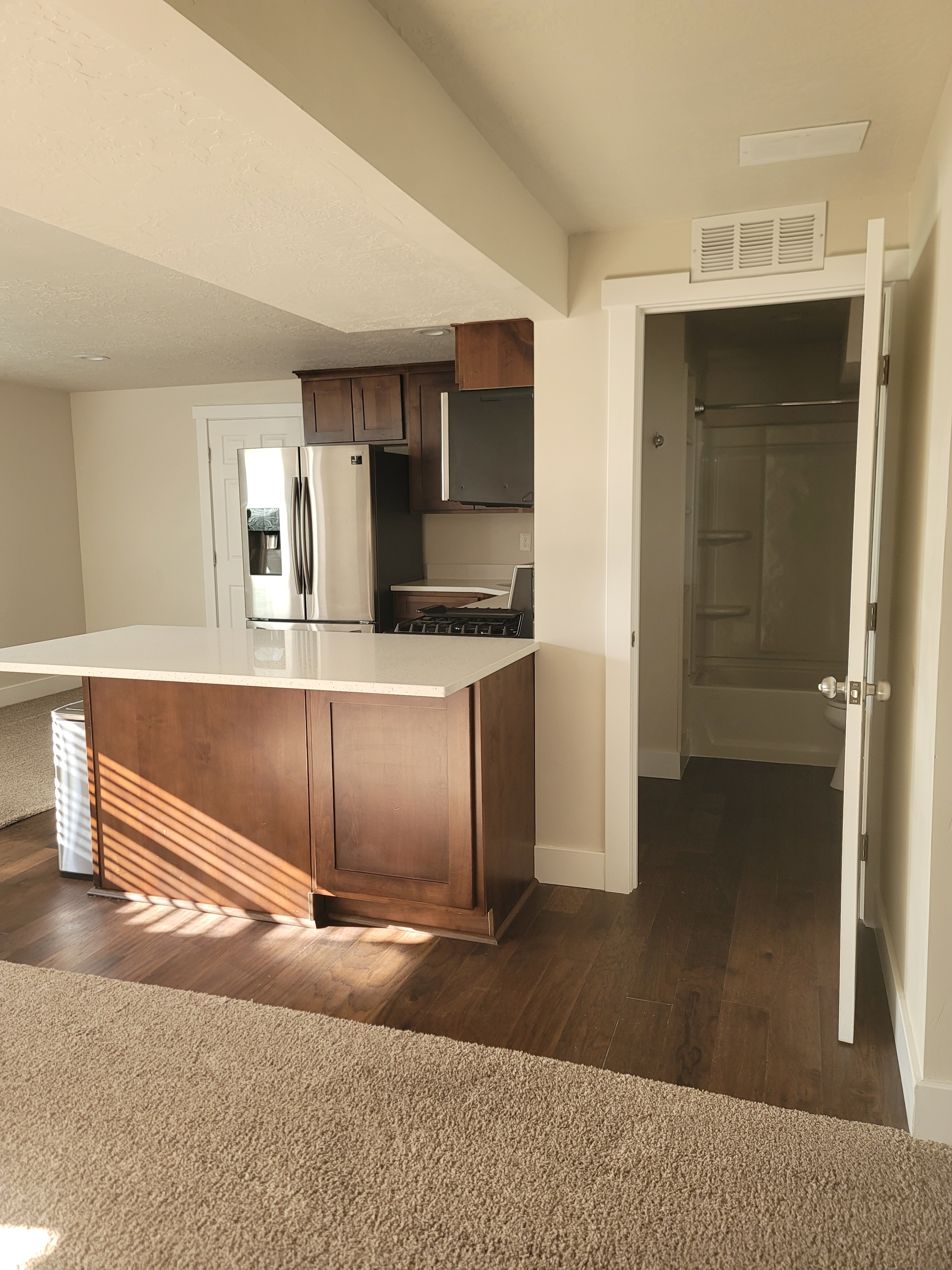 Eagle Mountain In-Law/Basement: 4172 E Berkshire Ln