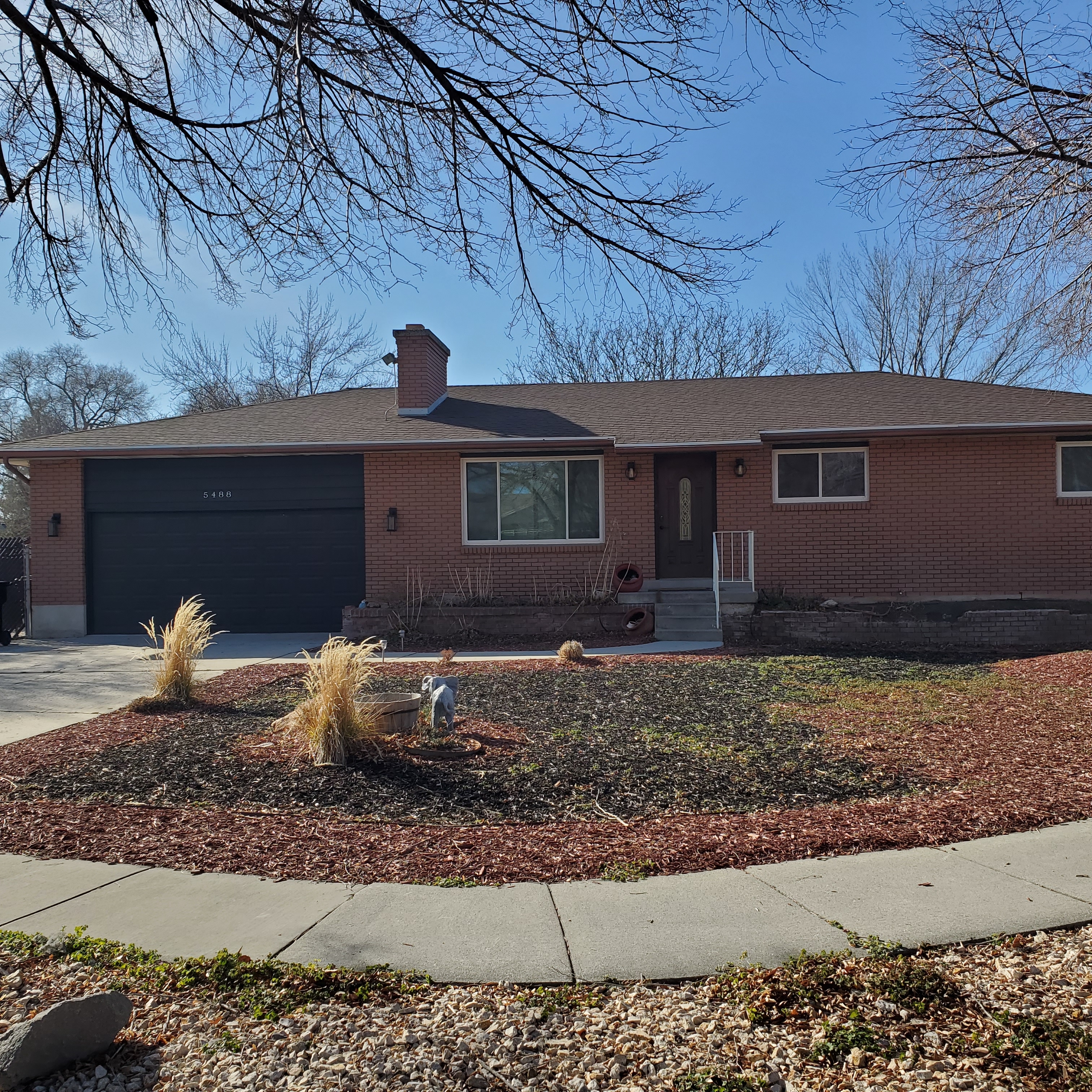 Salt Lake City House: 5488 S Hollow Springs Cir