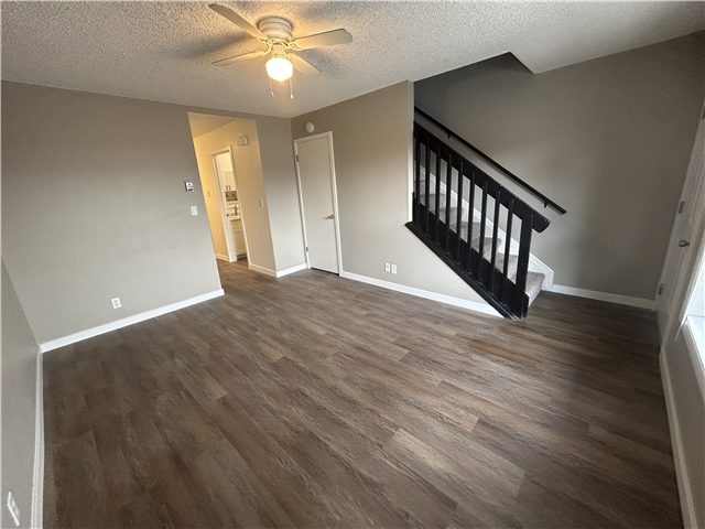 Hyrum Townhome: 328 E 100 N
