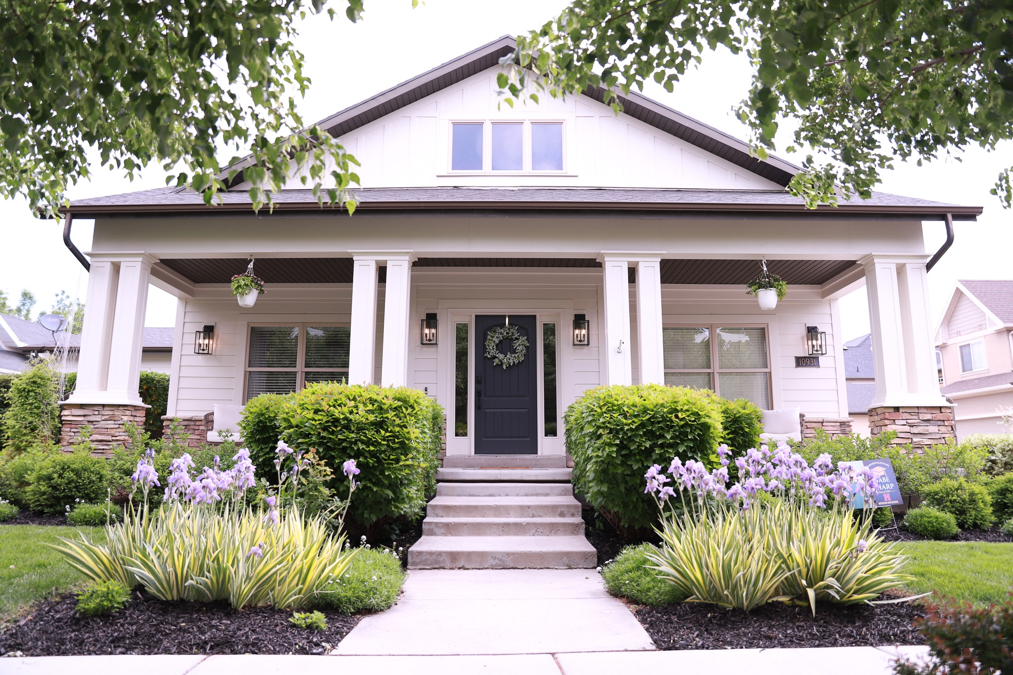 South Jordan House: 10931 S Coralville Way