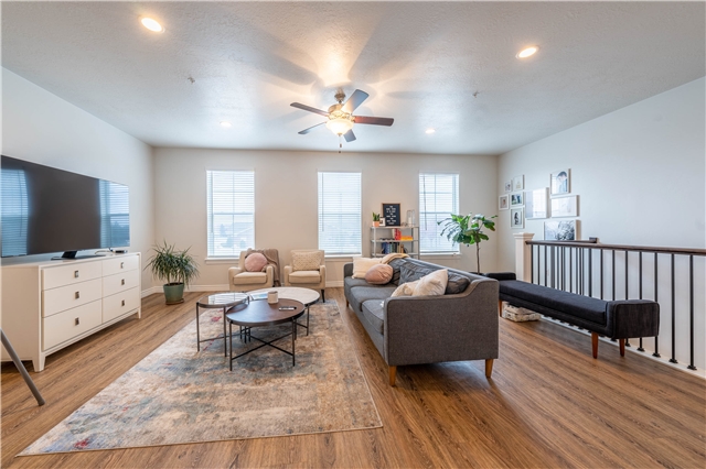 Pleasant Grove Townhome: 37 S 1300 W