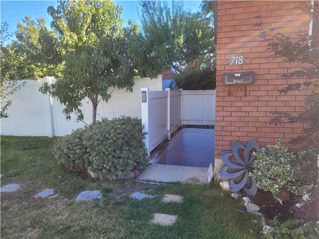 Orem Single Room: 718 E 1400 S