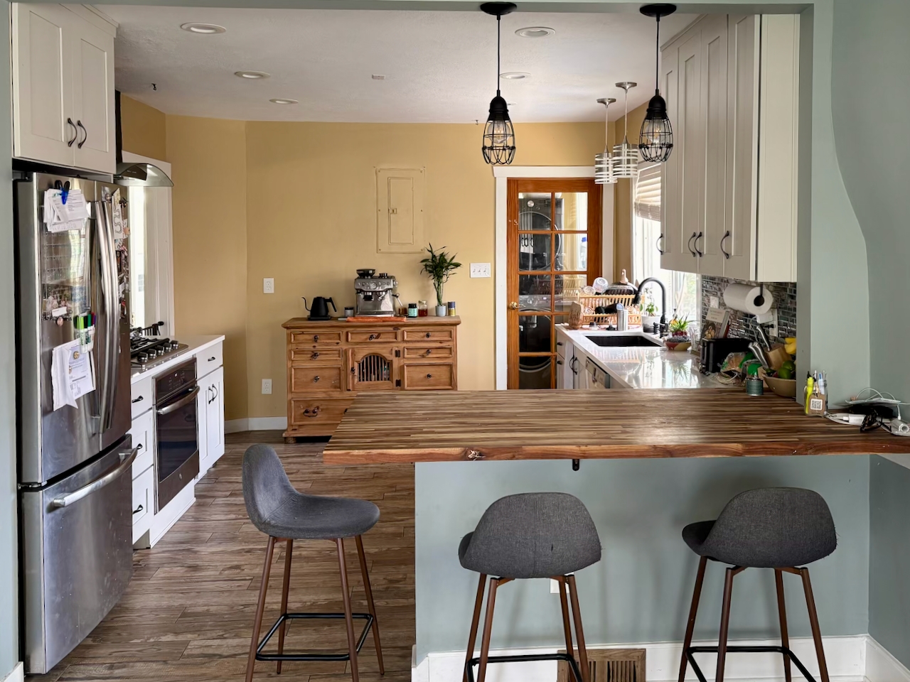 Salt Lake City Multiplex: 1021 S Denver St (Upstairs)