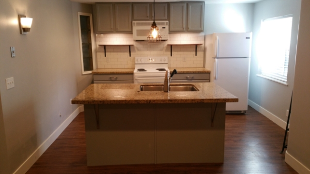 West Jordan House: 3400 W 8070 S