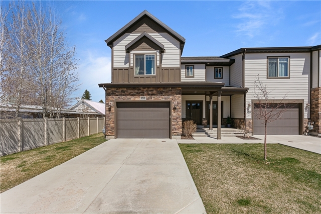 Kamas Townhome: 155 E 200 S
