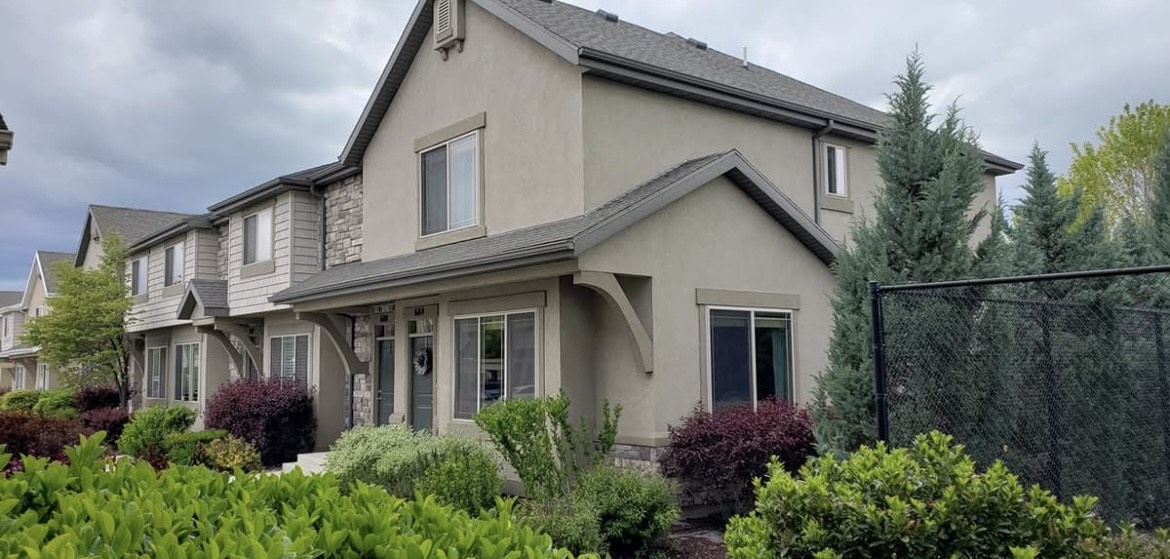 Orem Townhome: 684 S 1525 W