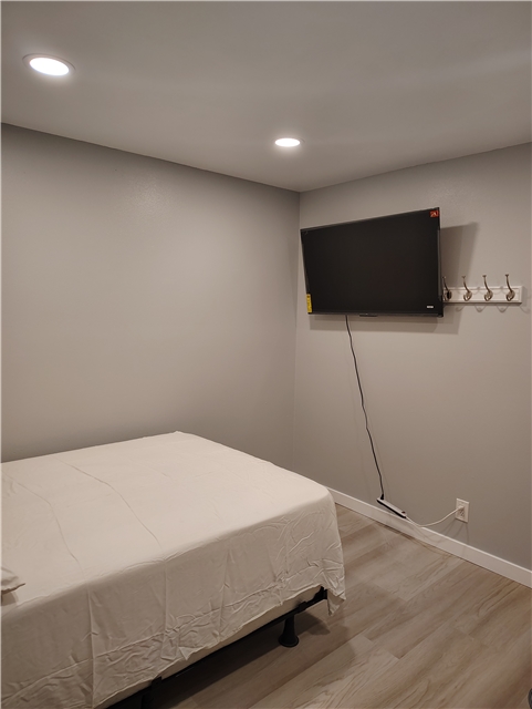 Salt Lake City Single Room: 1960 W Zachary Dr