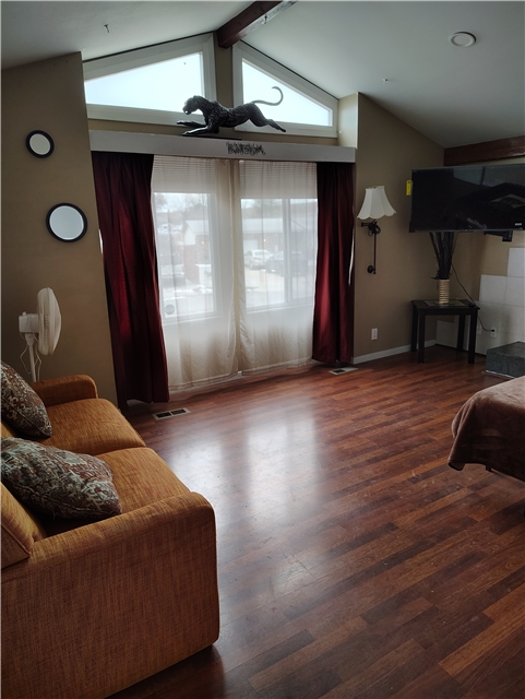 Salt Lake City Single Room: 1960 W Zachary Dr