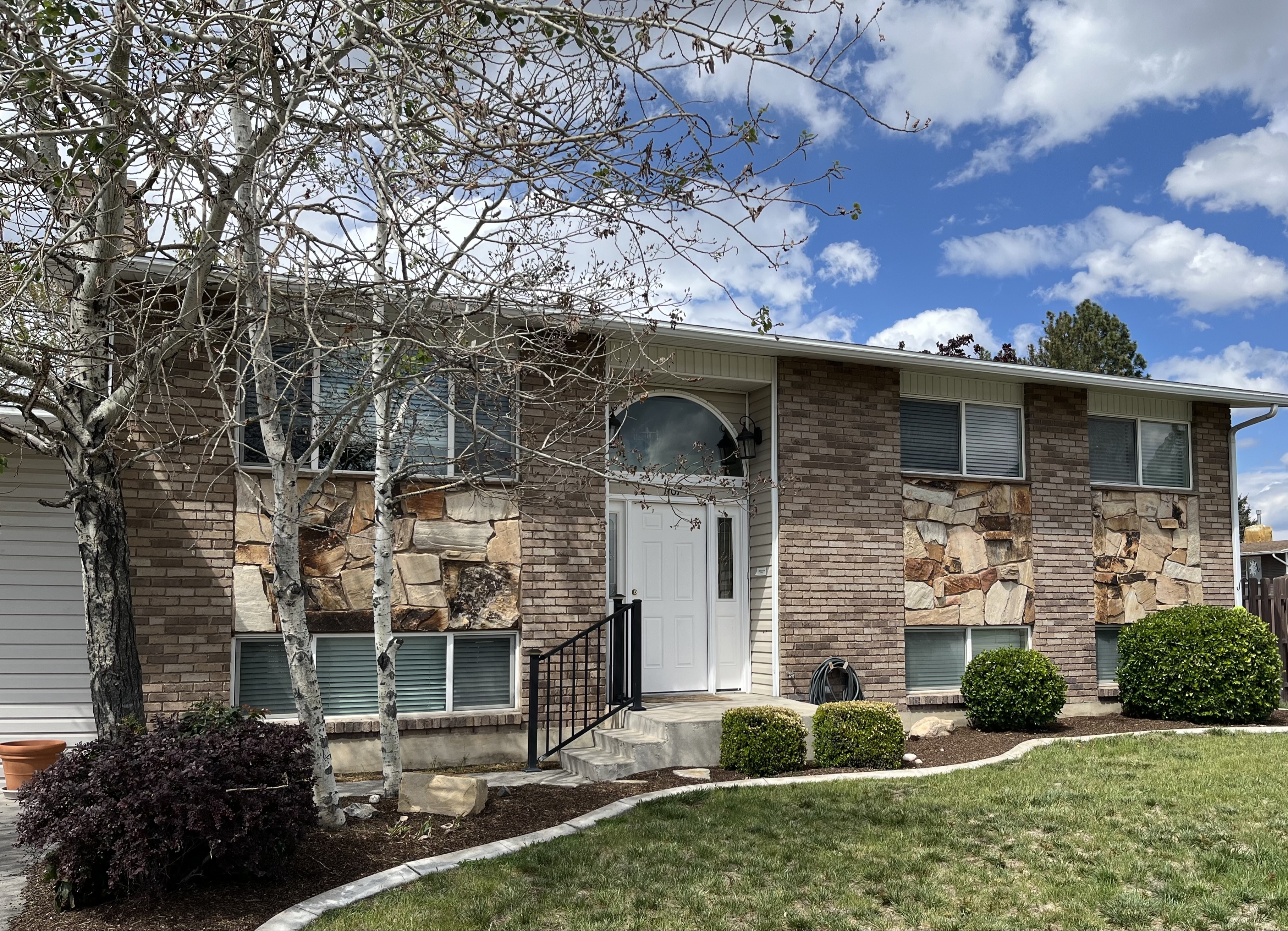 Orem House: 1107 E 500 N