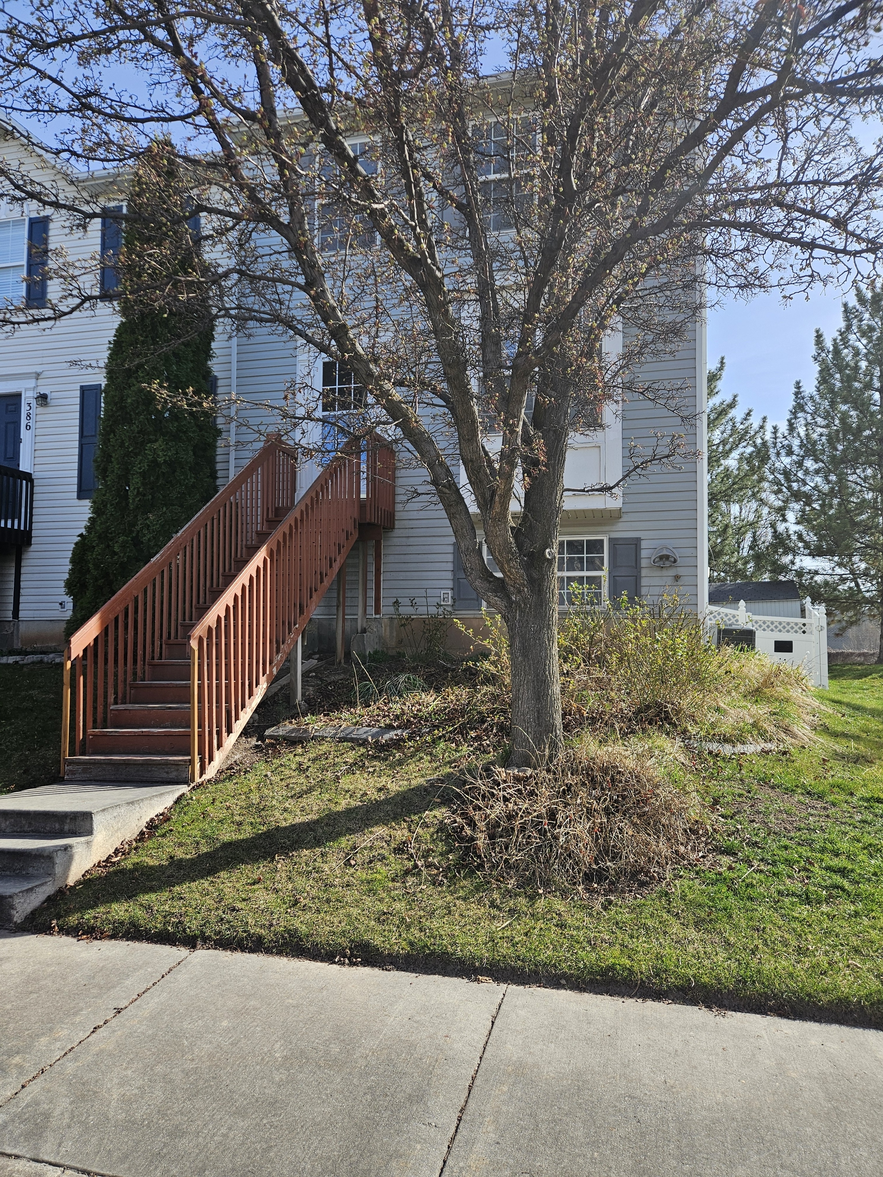 Clearfield Townhome: 380 E 525 S