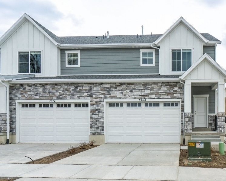 Midvale Townhome: 7940 S Pinstripe