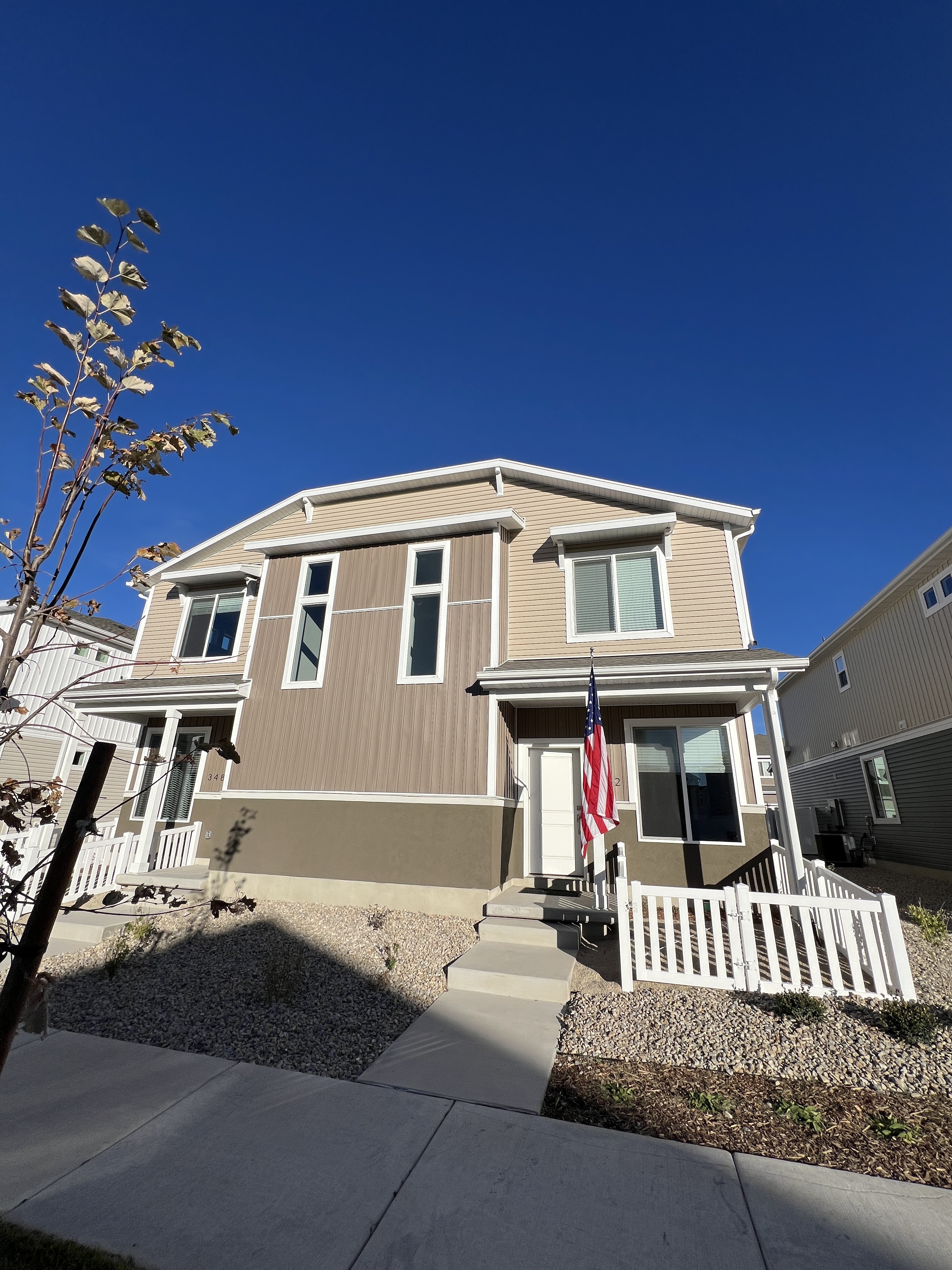 Saratoga Springs Single Room: 342 N Colonnade Rd