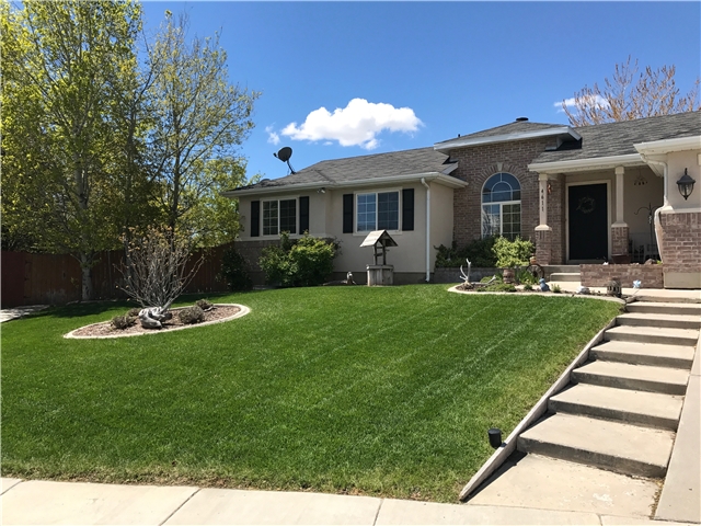 West Jordan House: 4611 W Ripple Creek Cir