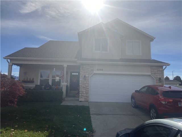 West Jordan Single Room: 6999 S Jordan Close Cir