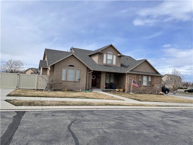 Draper In-Law/Basement: 12492 S Fox Run Way