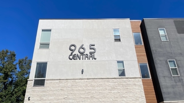 Salt Lake City Apartment: 965 S 200 W