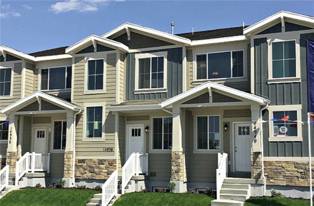 Bluffdale Townhome: 14901 S Thunder Horse Ln