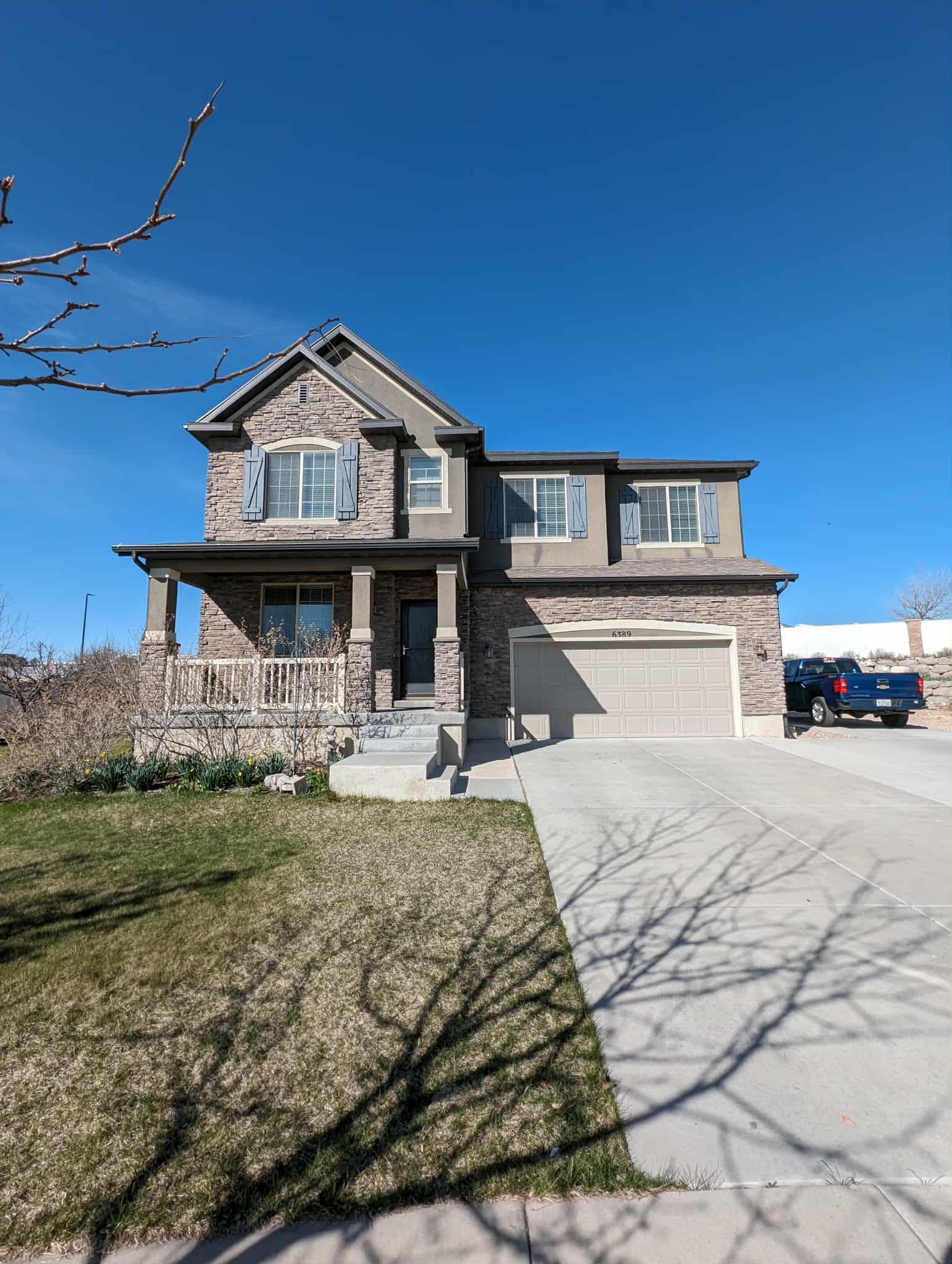West Jordan House: 6389 W Elbow River Cir
