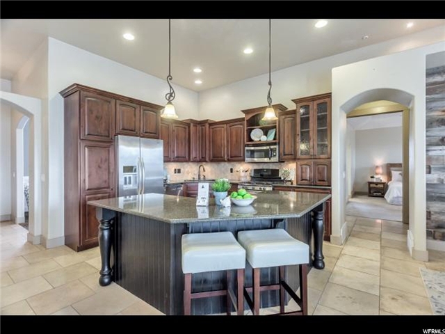 Pleasant Grove House: 202 E 1280 N