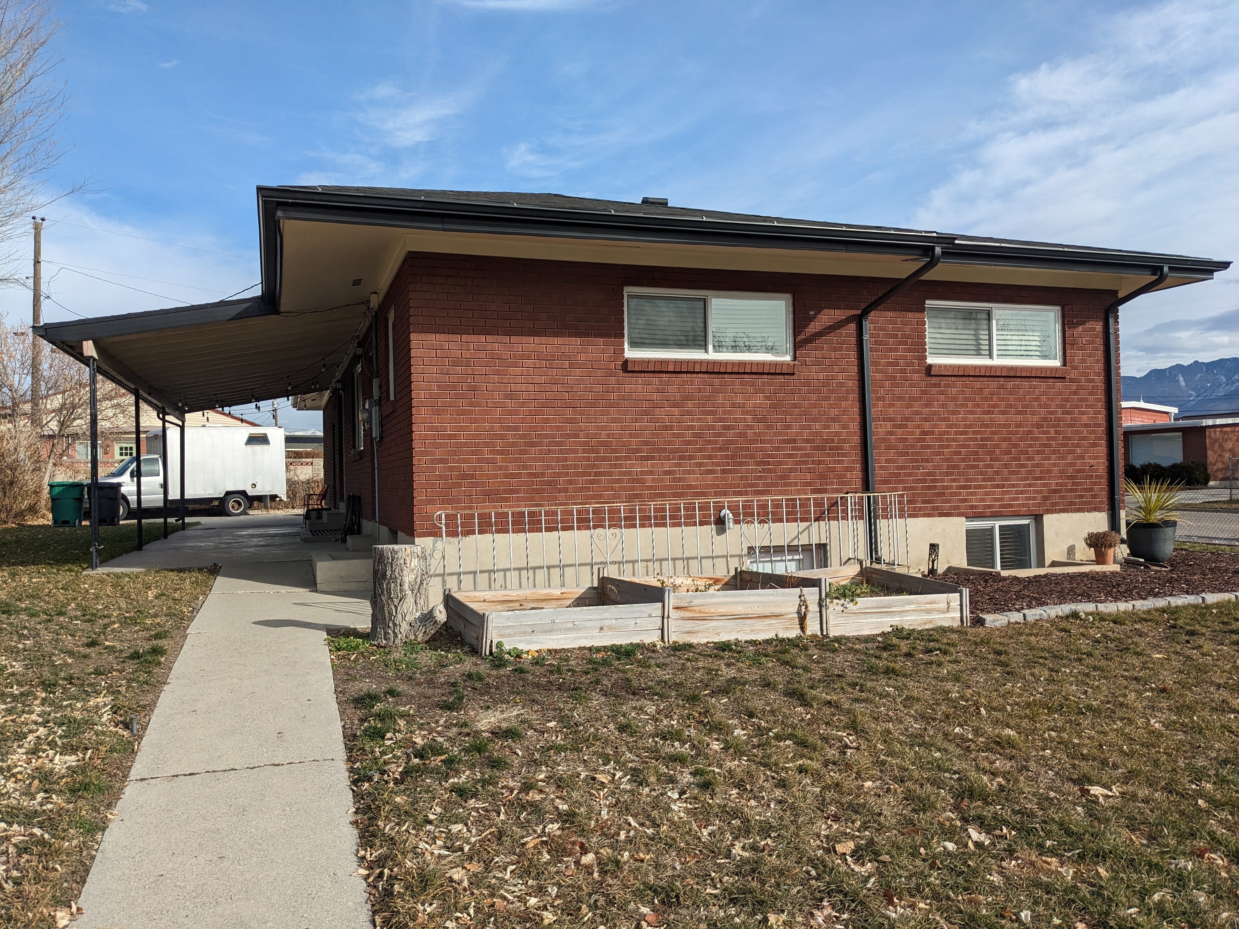 Salt Lake City In-Law/Basement: 5736 S Sagewood Dr