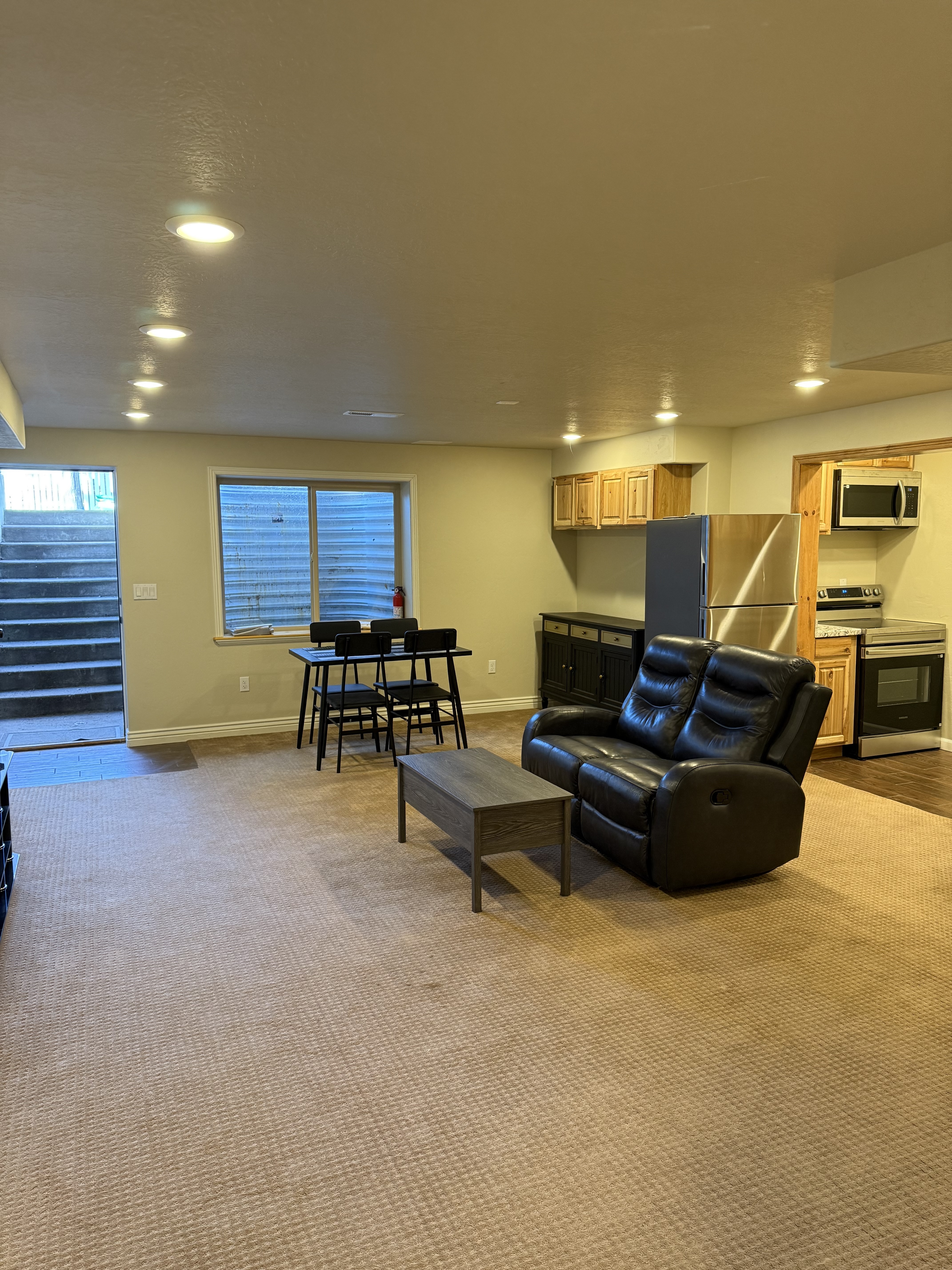 Layton In-Law/Basement: 1213 E St Josephs St