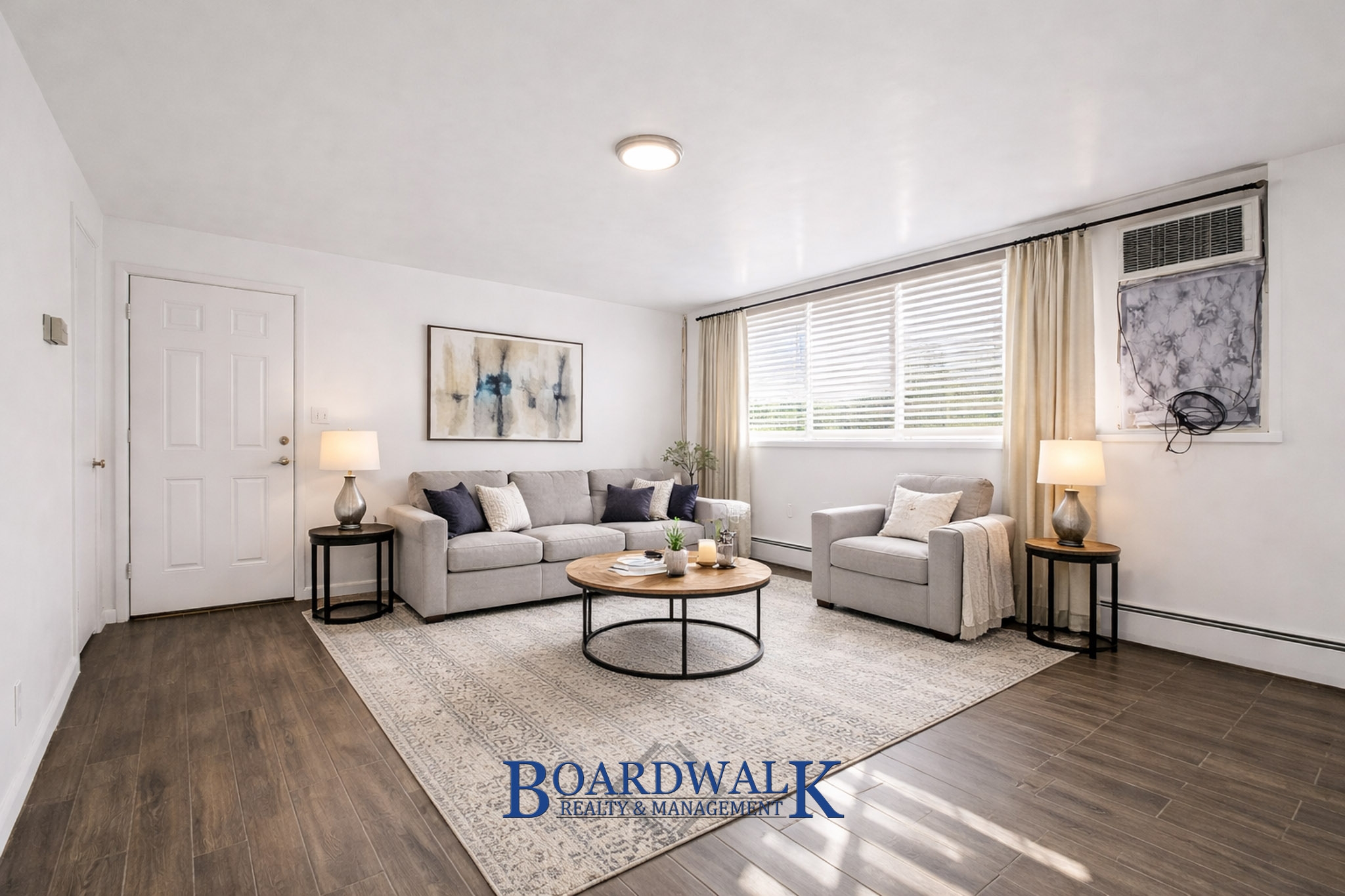 Midvale Multiplex: 772 W Lennox St