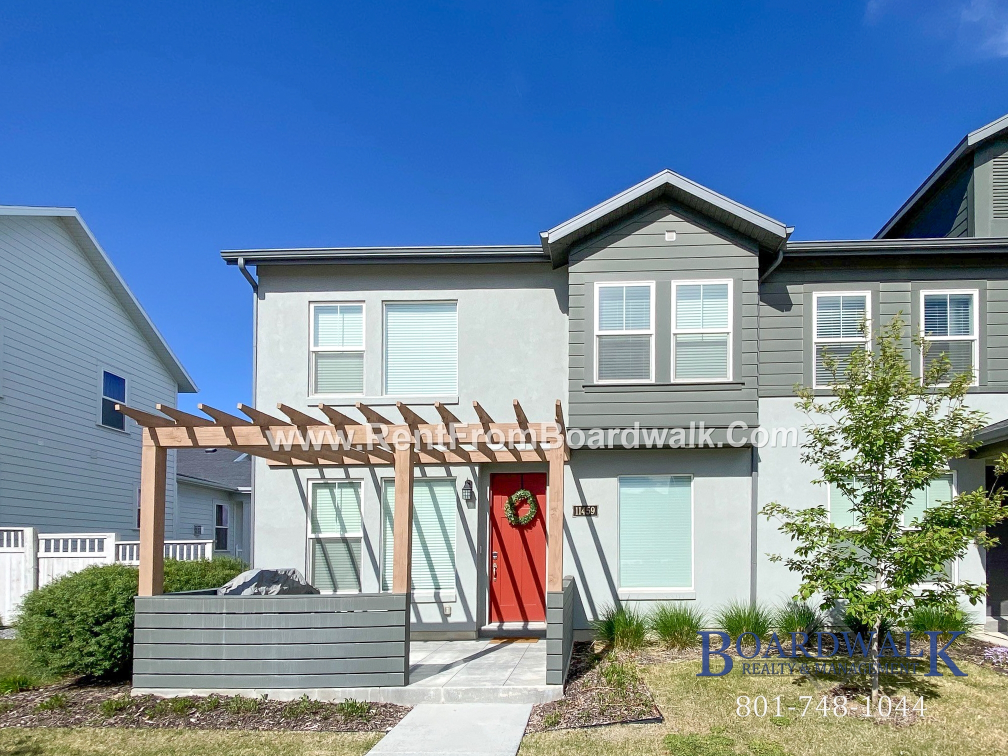 South Jordan House: 11459 S Stream Park Dr