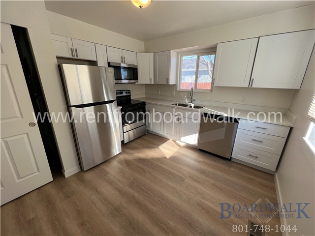 Grantsville Multiplex: 328 E Main St