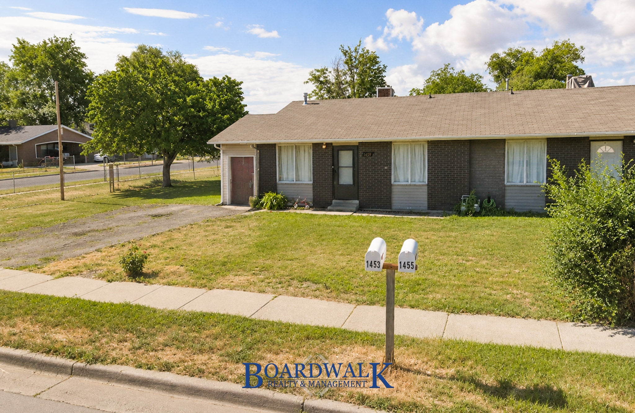 West Valley City House: 1453 W 2320 S