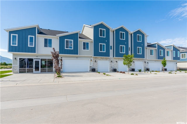 Ogden Townhome: 1816 N 300 E