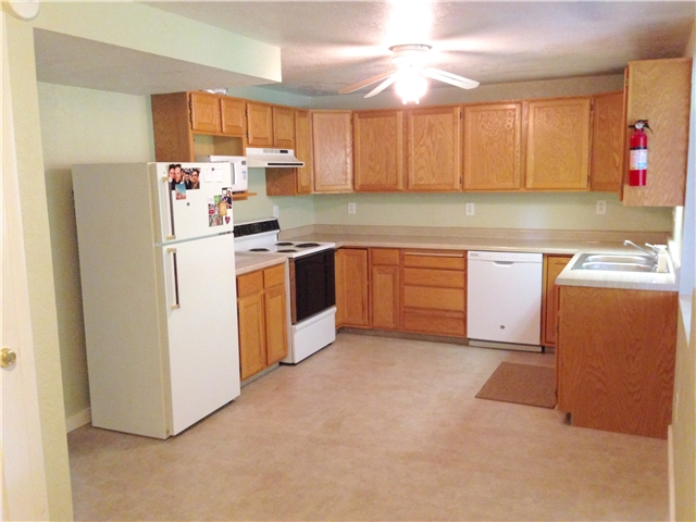 Providence Townhome: 165 N Main St